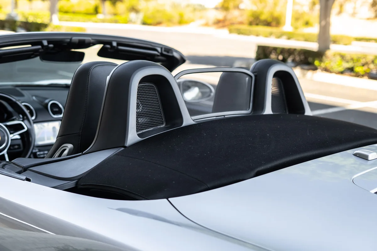 2018 Porsche 718 Boxster — photo 8