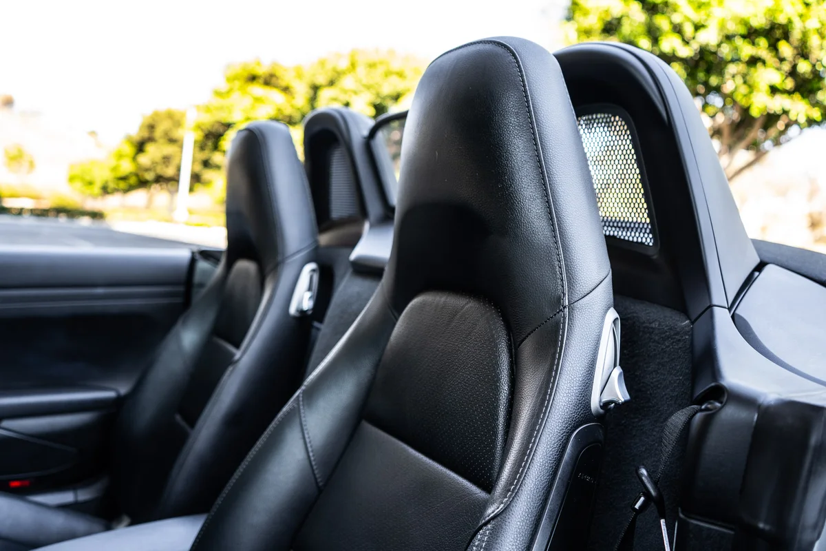 2018 Porsche 718 Boxster — photo 28