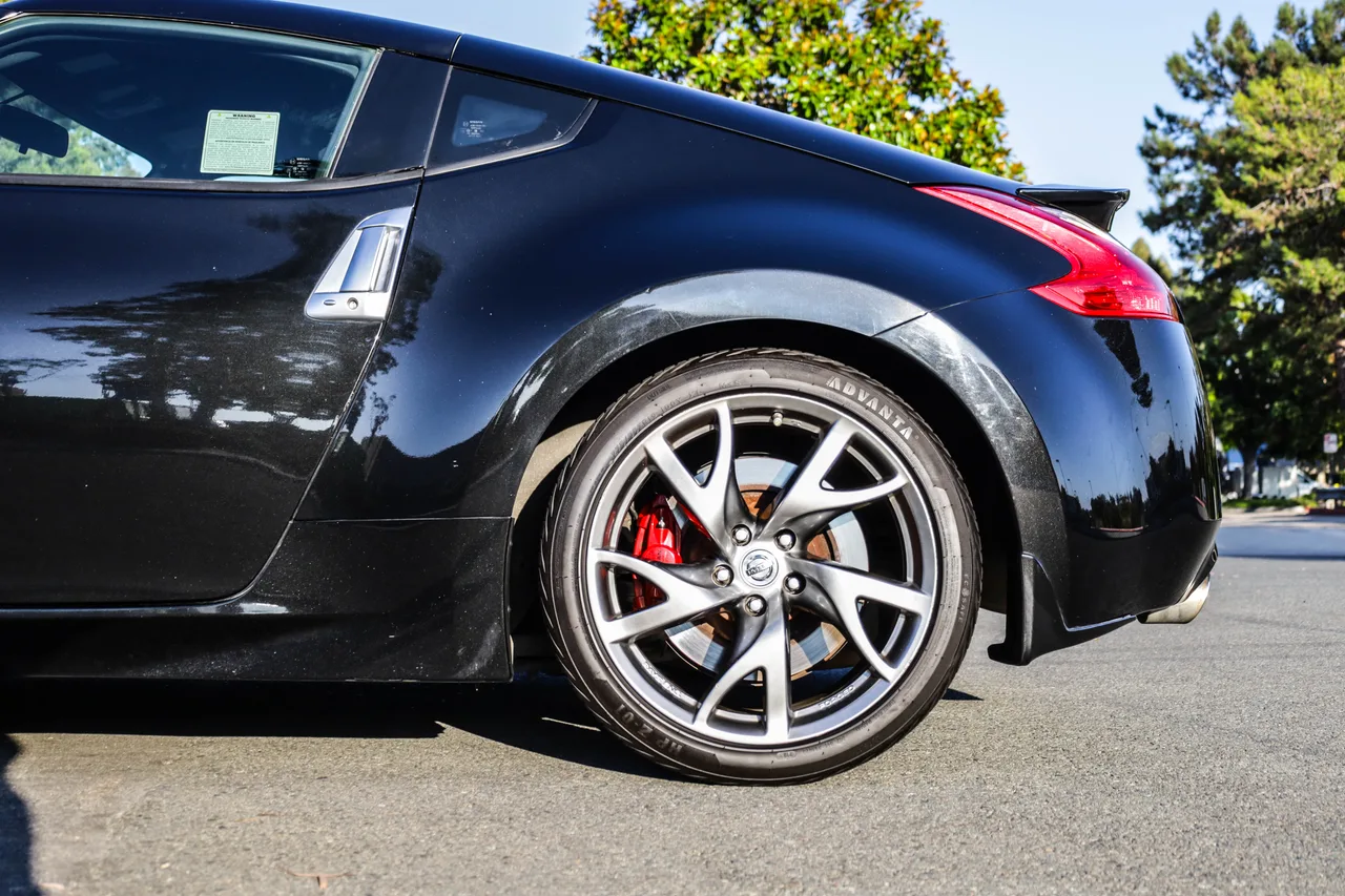2014 Nissan 370Z — photo 5